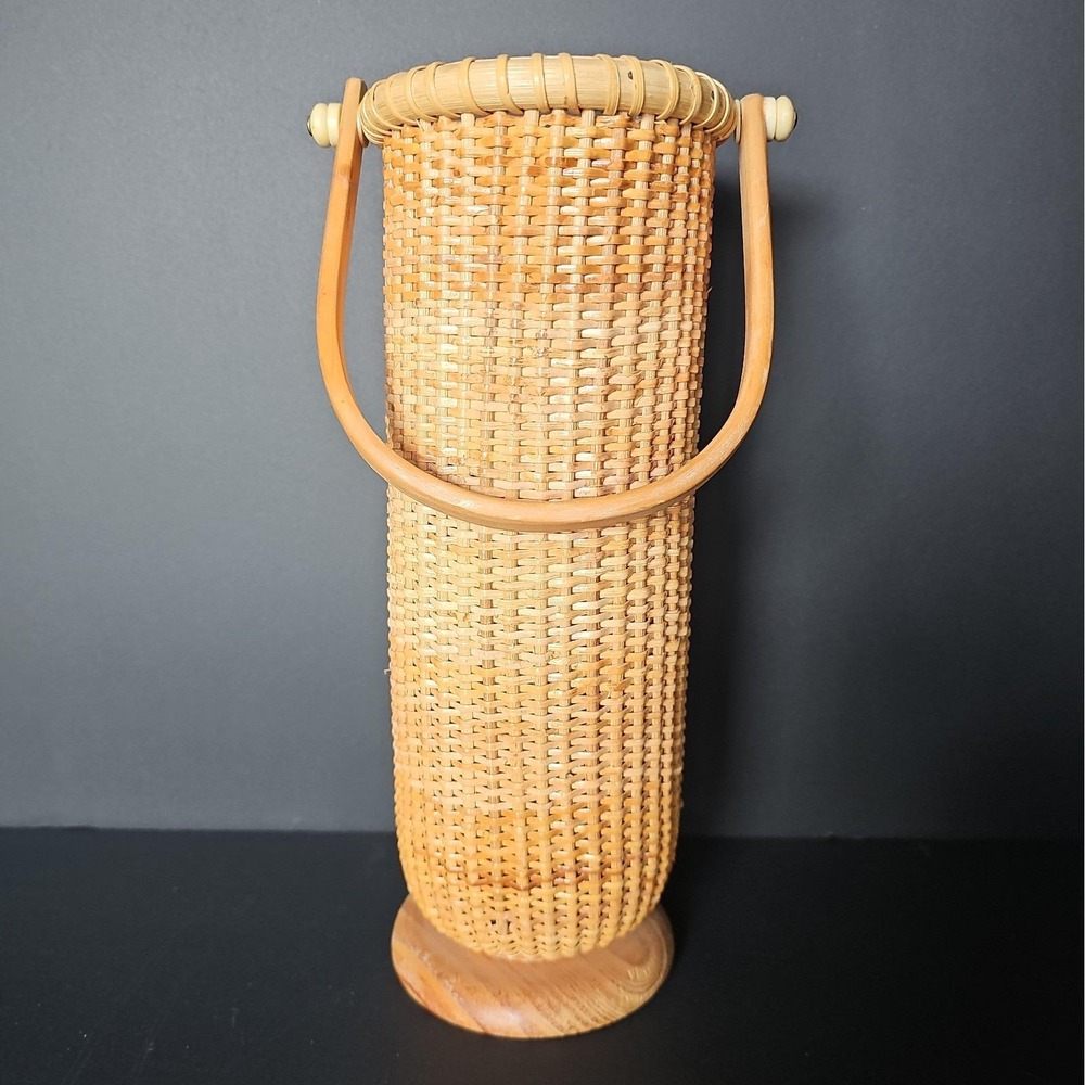 Vintage Tall Classic Nantucket Style Wine Basket Swing Handle Cottagecore